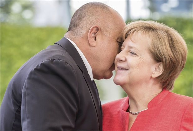 Бугарска близу евра и „шенгена”